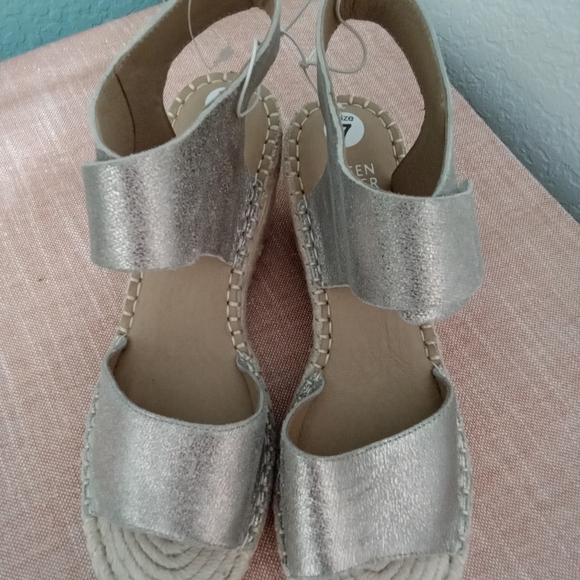 New without tags or box Eileen Fisher Espadrilles ♥ - Picture 4 of 4